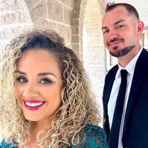 Meet your Posher, Desiree